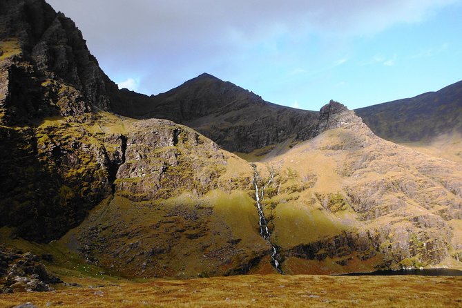 Guided Climb of Carrauntoohil with KerryClimbing.ie - Timing, weather rules, and what can happen if conditions turn