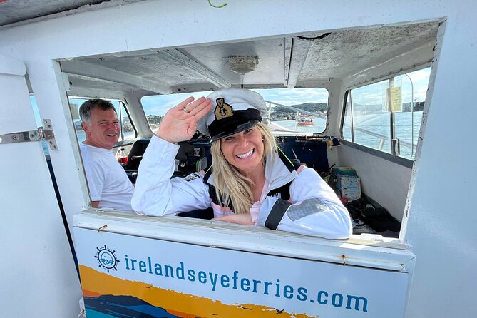 Howth Coastal Boat Tour (Ireland's Eye Ferries 50 mins trip) - What you can realistically see: seals first, birds all around