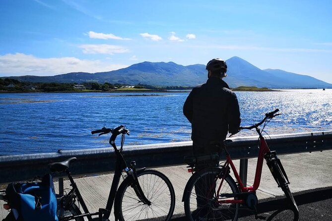 Hybrid Bike Cycle Greenway Westport to Achill - Grace Kelly’s Newport Mansion stop: story without the museum slog