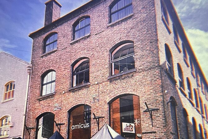 Hysterical Histories Cork Dinner Theatre Show - The show inside, how the humour and Cork history are paced