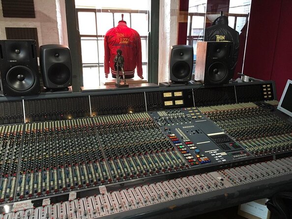 Irish Rock 'N' Roll Museum Experience Dublin - Quick hits on the Irish Rock N Roll Museum Experience