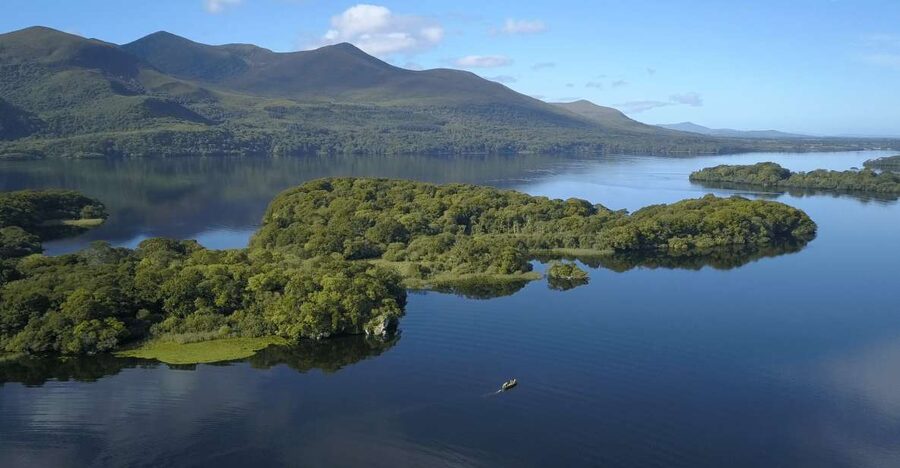 Killarney: Gap of Dunloe Walking and Boat Tour - What to Bring for Ireland’s Mood: Shoes, Water, and Rain or Sun