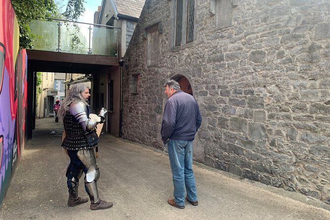 Knight For Hire Tour - Shee Alms House and the Medieval Mile Beat, Outside the Usual Photo Spots