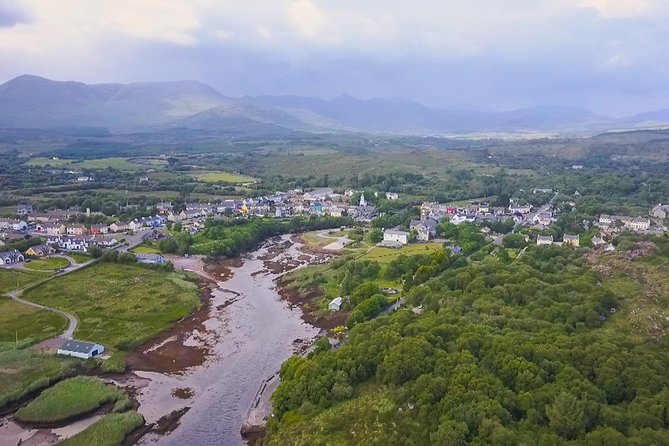NO 1 Ring of Kerry Tour inc Killarney Lakes & National Park - Through Cahersiveen and the Daniel O’Connell stories