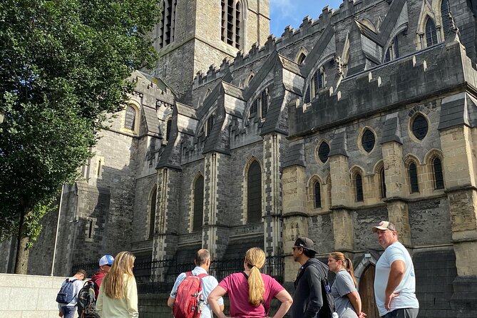 Private Guided Walking Tour in Dublin - The Brazen Head and the medieval streets that refuse to go away