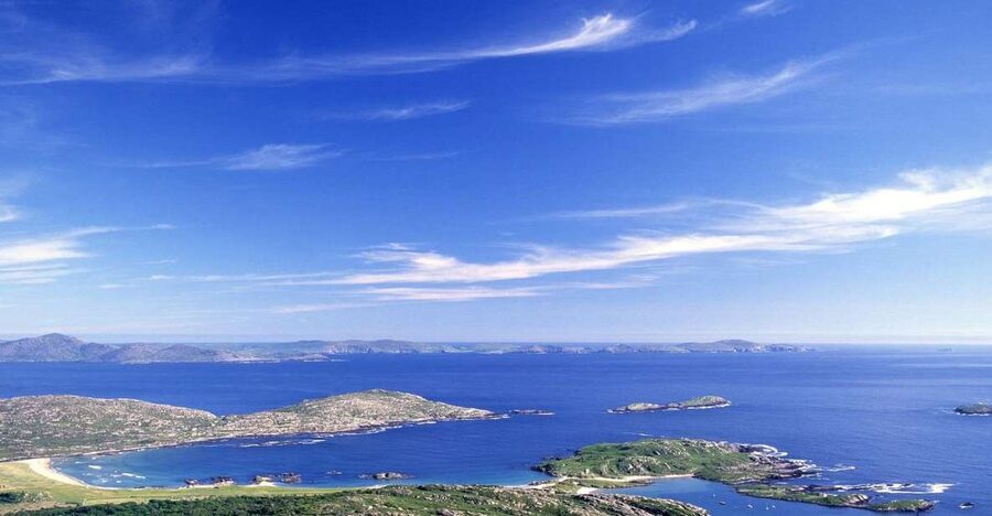 Ring of Kerry Full-Day Tour from Limerick - Dingle Bay, Inch Beach, and the Blasket Islands: the Atlantic viewpoint run