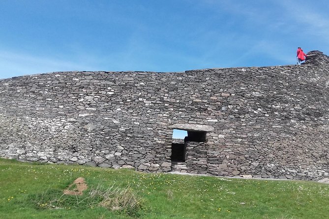 Ring of Kerry & Skellig Ring - Private Mini Bus Tour - What You Get for the Price: Private Transport, Commentary, and Add-On Tickets