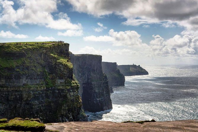 Shore Excursion Cliffs of Moher explorer tour, Wild Atlantic Way from Galway - Wild Atlantic Way to the Cliffs of Moher, how this day trip actually feels