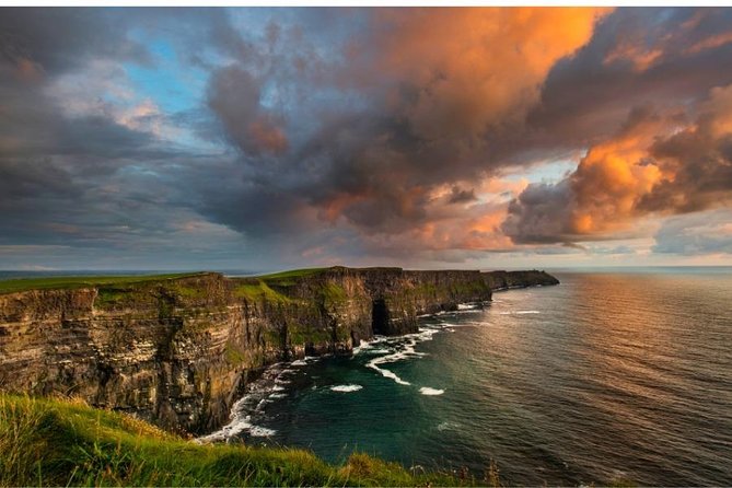 Shore Excursion Cliffs of Moher explorer tour, Wild Atlantic Way from Galway - Cliffs of Moher from Hag’s Head to O’Brien’s Tower: what five hours buys you