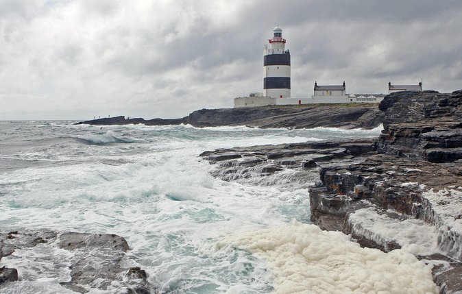 Skip the Line: Hook Lighthouse Entrance Ticket and Guided Tour - Stop 1: the Hook Lighthouse guided climb and keeper stories