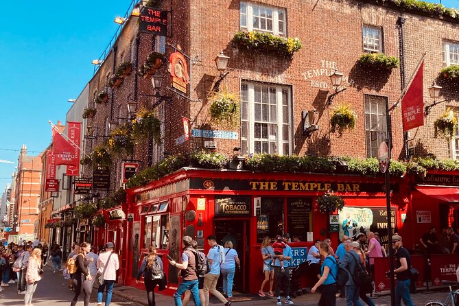 Small Group-Dublin Walking Tours - A first-day Dublin walk that actually helps you plan