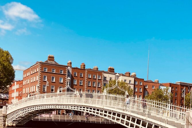 Small Group-Dublin Walking Tours - Temple Bar, Hapenny Bridge, and how trade moved people
