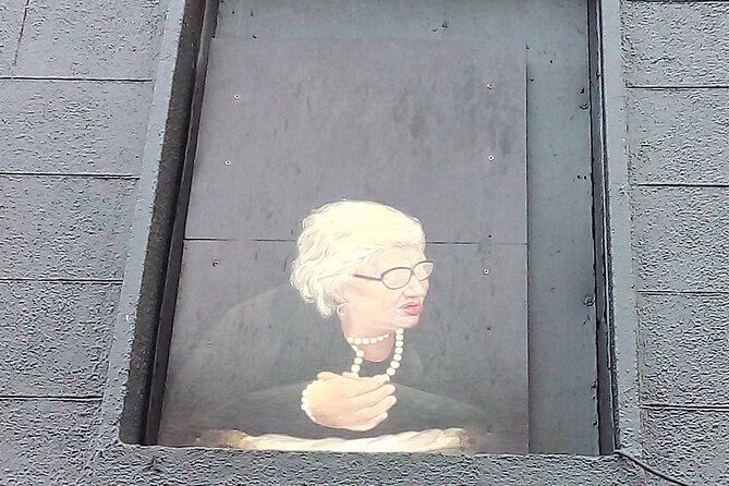 The Legendary Walking Tour of Galway - Hall of the Red Earl: fast Norman roots, right when you need context