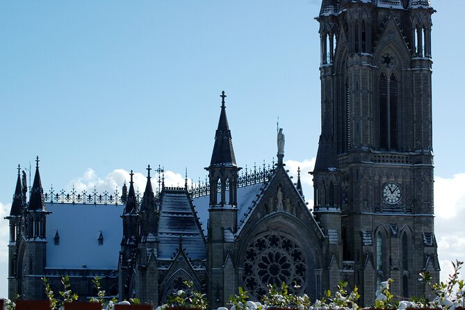 Titanic Trail Guided Walking Tour Cobh - Who should book this Titanic Trail walk?