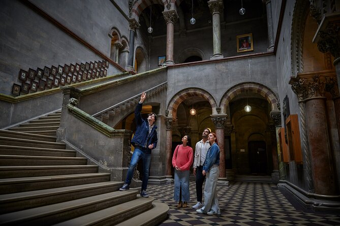 Trinity Trails: Guided Walking Tour of Trinity College - Front Square is only step one, but it sets your photo and story game