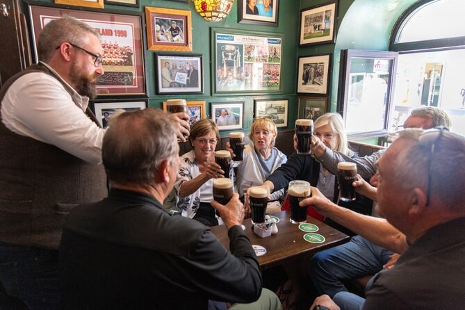 Walking and Tasting Tour of Galway City - Finding the meeting point and getting rolling smoothly