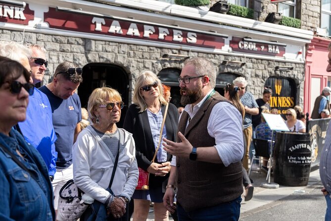 Walking and Tasting Tour of Galway City - Stop-by-stop: An Pucan, Eyre Square, and Skeff Bar
