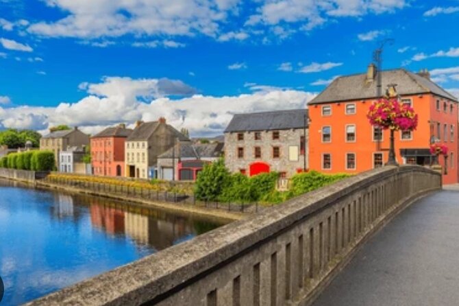 Waterford Crystal and Kilkenny City with Private Chauffeur Tour - Kilkenny Design Centre: a smart break for makers, shopping, and a meal option