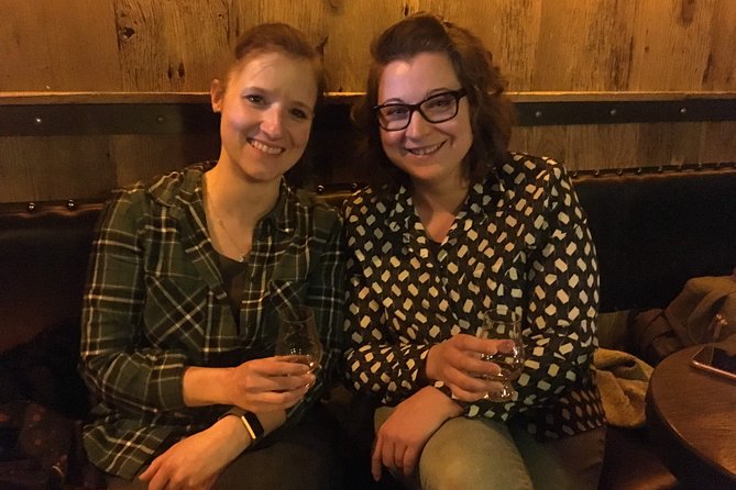 Whiskey Tasting Tour of Dublin - What you actually learn between sips, from glasses to distillery style