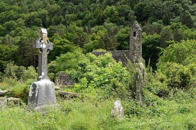 Wicklow tour of Glendalough - PS. I Love you Bridge: a quick movie-style photo stop